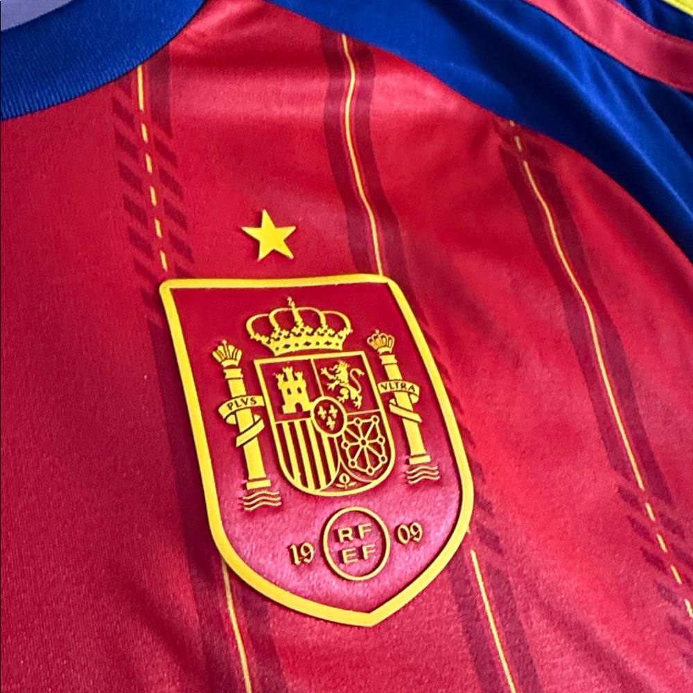 Spain 🇪🇸 #19 Lamine Yamal 2026 FIFA World Cup Adidas Home Jersey - Picture 4 of 11